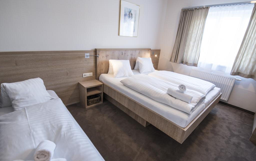 פלאכאו Crystls Aparthotel מראה חיצוני תמונה
